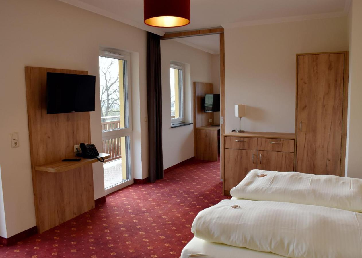 Ferienhotel Wolfsmuehle Rodishain エクステリア 写真